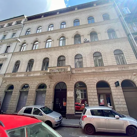 Apartmán - 5 Min From Center With Ac