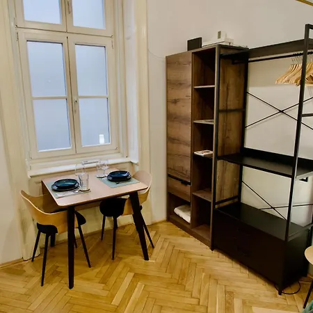 - 5 Min From Center With Ac Apartmán *